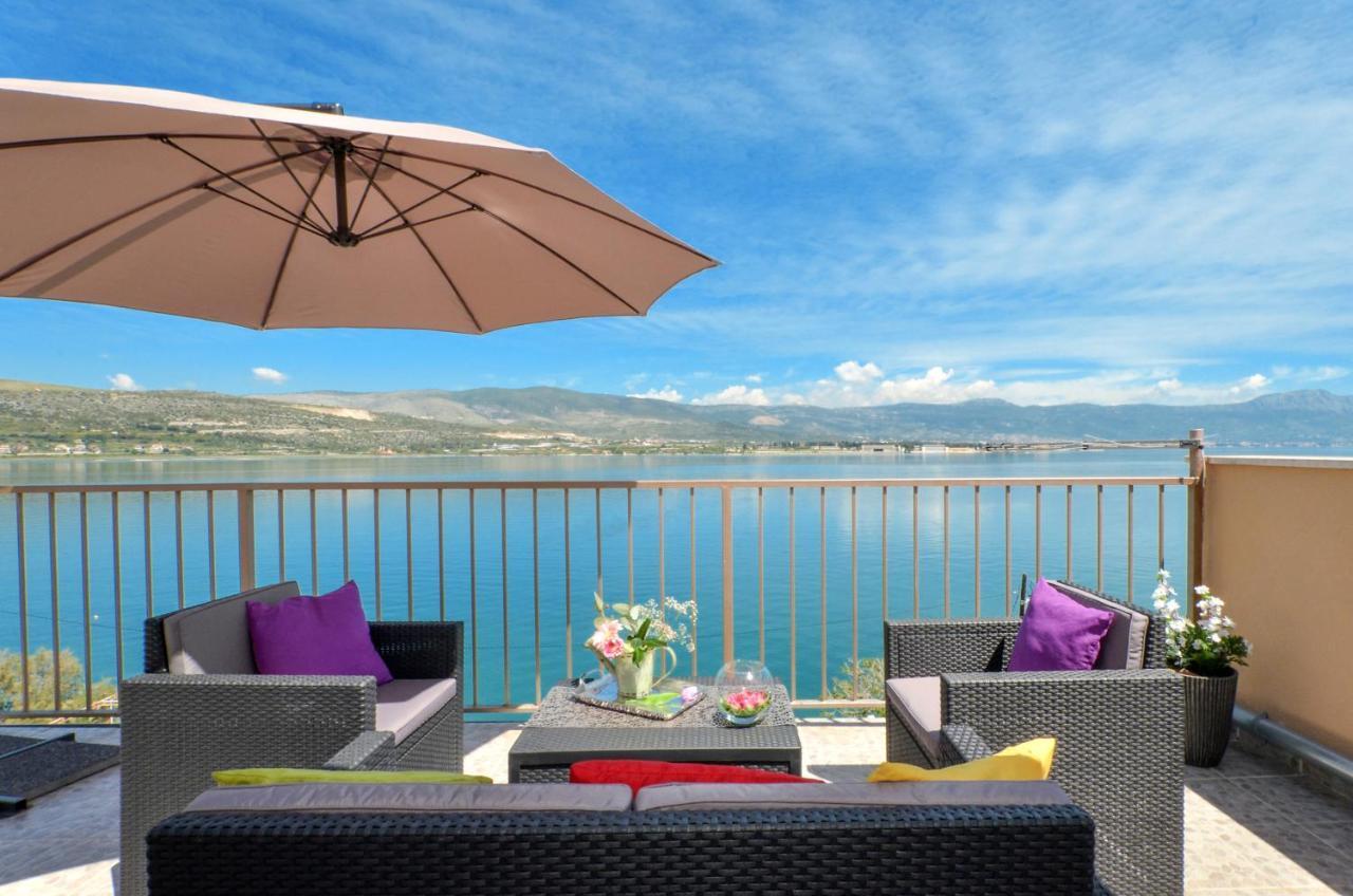 Apartment With A Sea View Terrace, Ciovo Near Trogir Ngoại thất bức ảnh